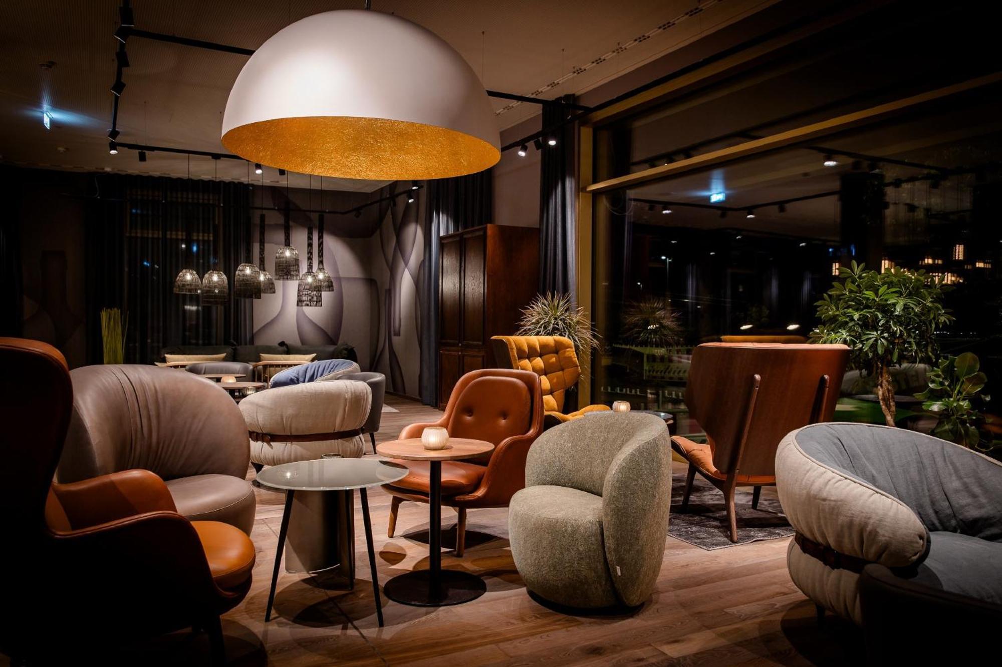 Motel One Wuerzburg Екстериор снимка