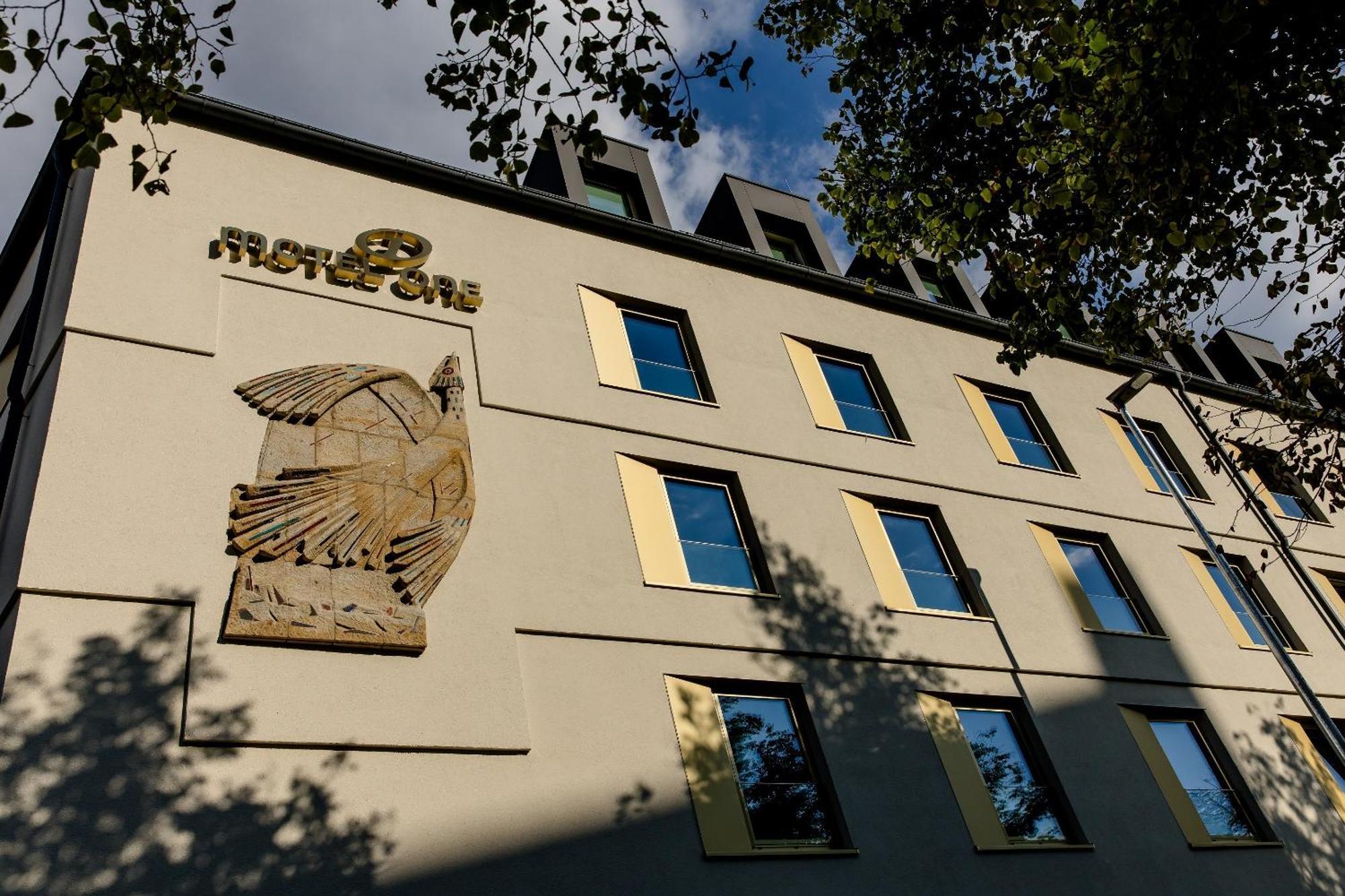 Motel One Wuerzburg Екстериор снимка